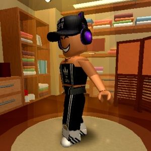 Meet your Posher, Rojas